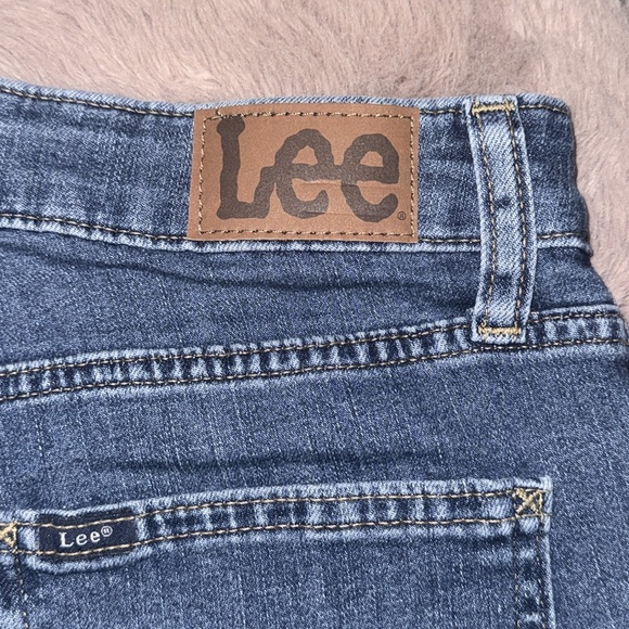 Lee blue jean denim shorts women’s short mid rise toned up button zip pockets 6M - Picture 6 of 12